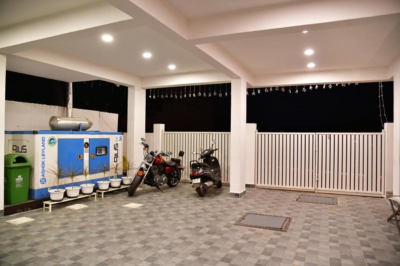 Xcel Luxury Hotel Apartments-Home Living Redefined Mysore Ngoại thất bức ảnh
